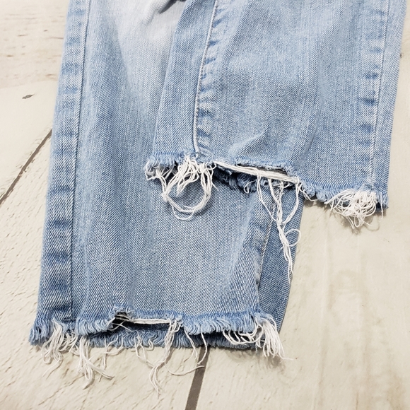 Garage Jeans Size 9 W32"xL32" Destroyed Jeans Distressed Torn Ripped Jeans Crop - Picture 6 of 9